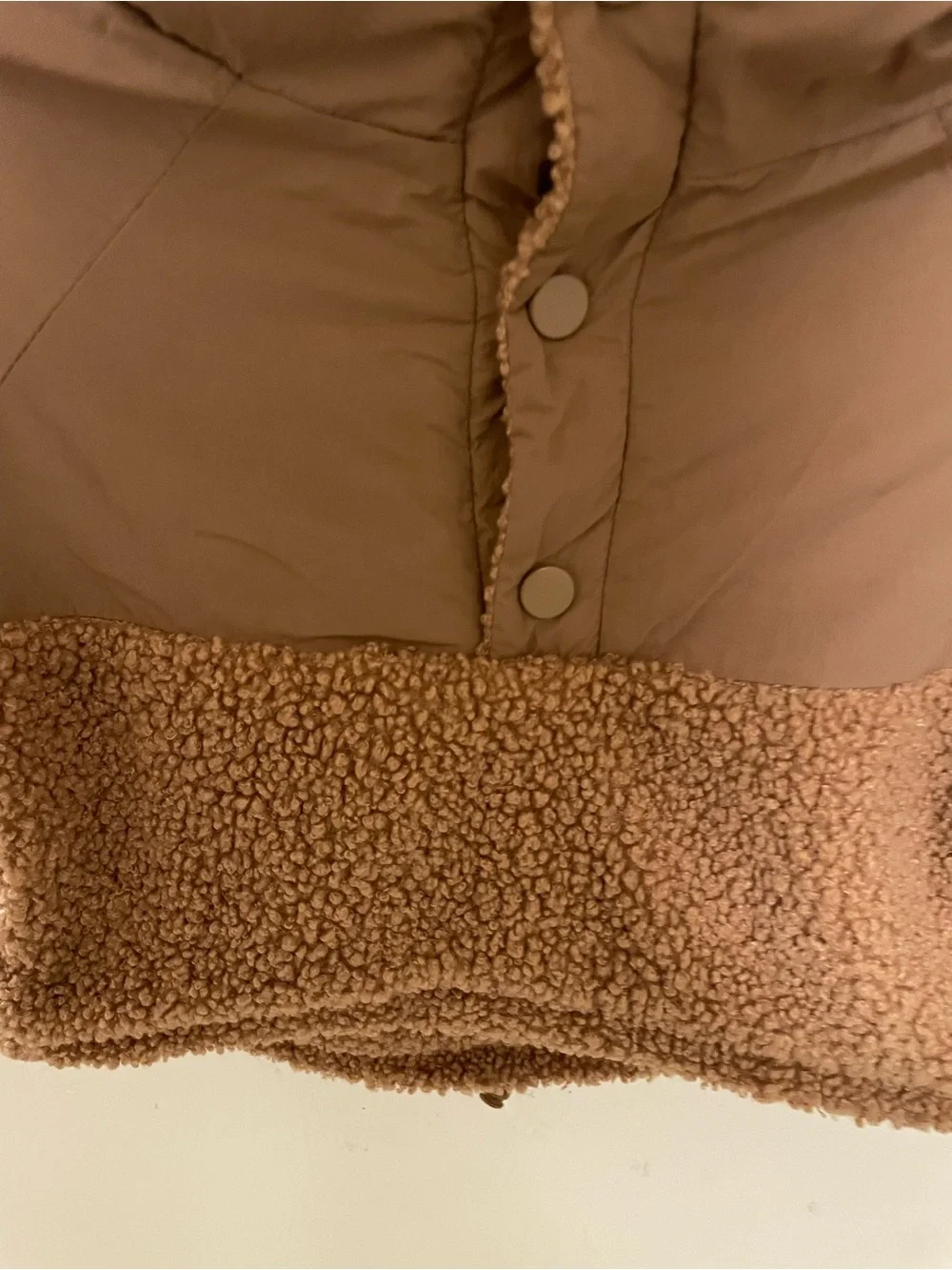 NWT OFFLEASH By Aerie Fluff Love Sherpa Dog Quarter Snap